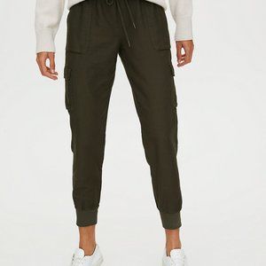 Aritzia Community Cebu Cargo pants